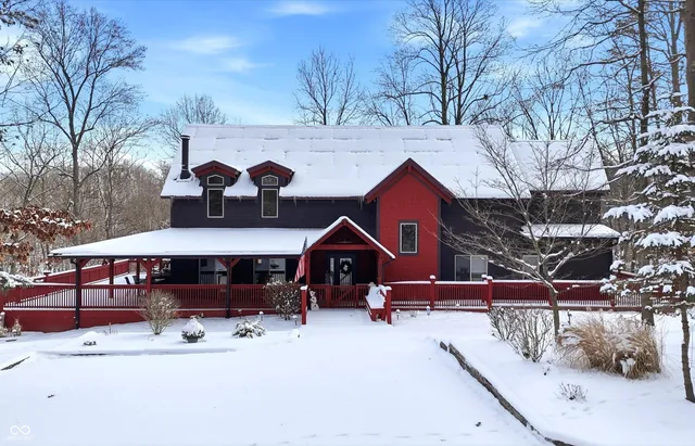 $999,900 | 5736 North Pathways Drive, Unionville, IN 47468