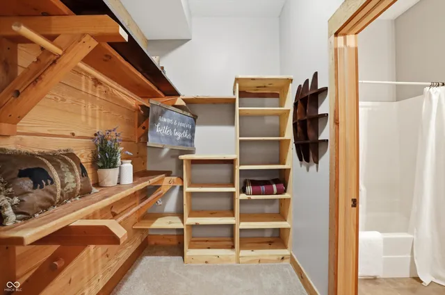 $1,025,000 | 5736 North Pathways Drive, Unionville, IN 47468