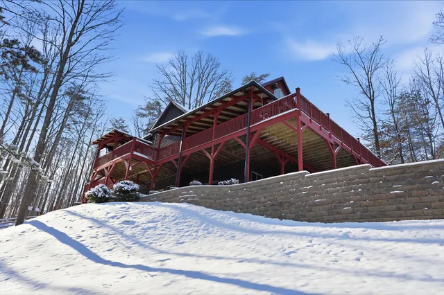 $999,900 | 5736 North Pathways Drive, Unionville, IN 47468