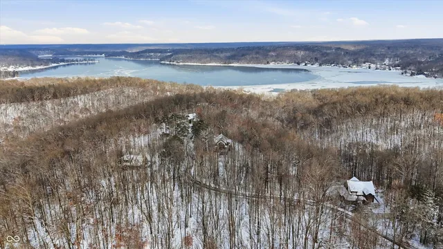 $999,900 | 5736 North Pathways Drive, Unionville, IN 47468