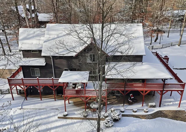 $1,025,000 | 5736 North Pathways Drive, Unionville, IN 47468