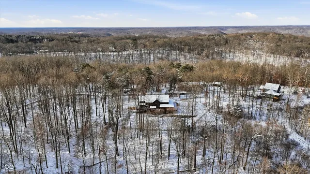 $1,025,000 | 5736 North Pathways Drive, Unionville, IN 47468