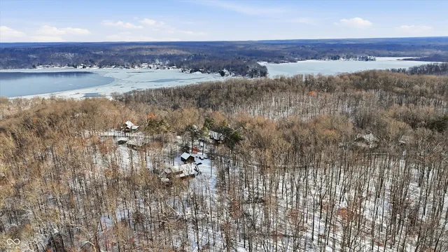 $1,025,000 | 5736 North Pathways Drive, Unionville, IN 47468