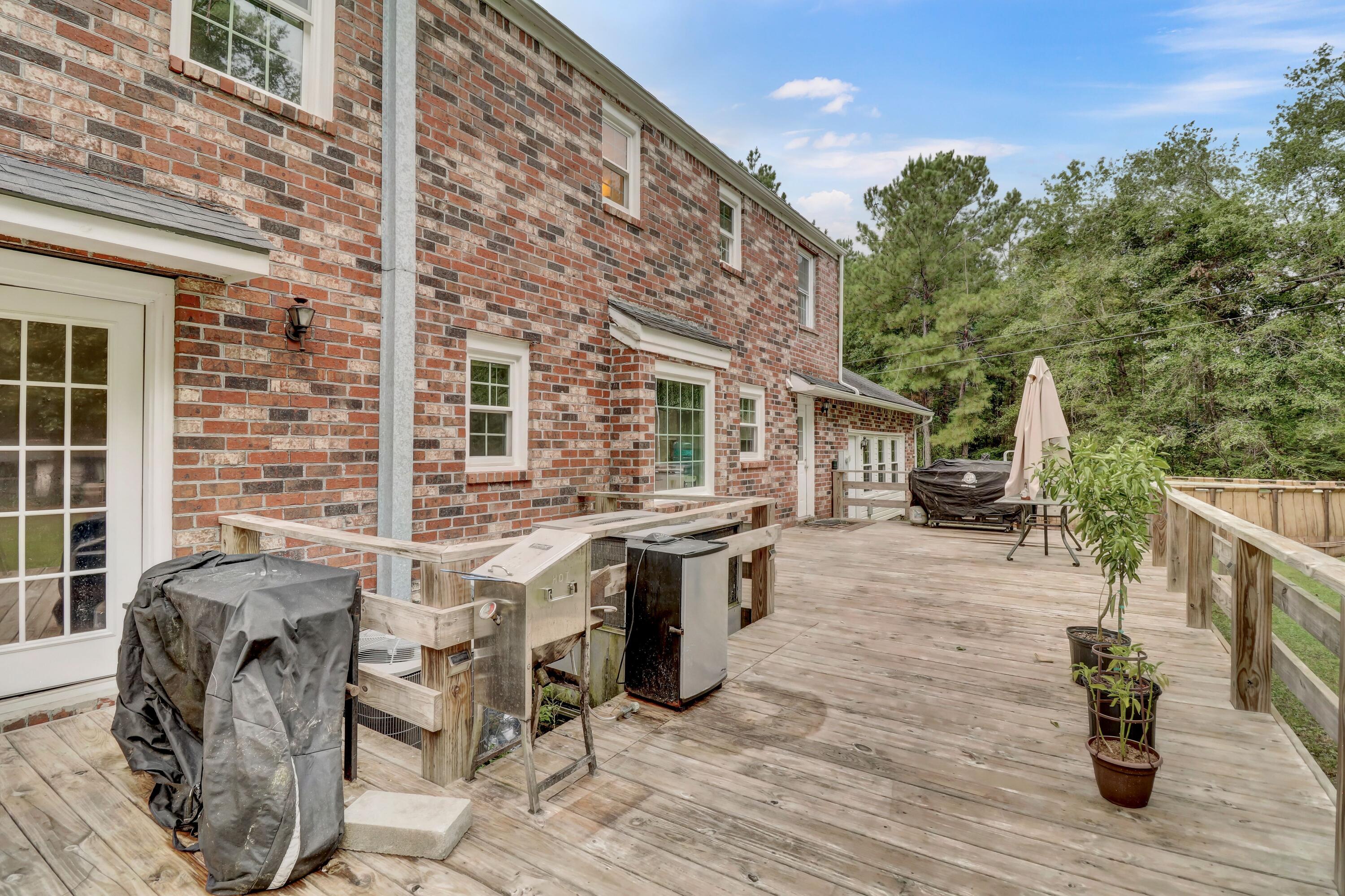 1065 1st Bend Road Harleyville, SC 29448 - Photo 48 of 62 KNEJbhpB