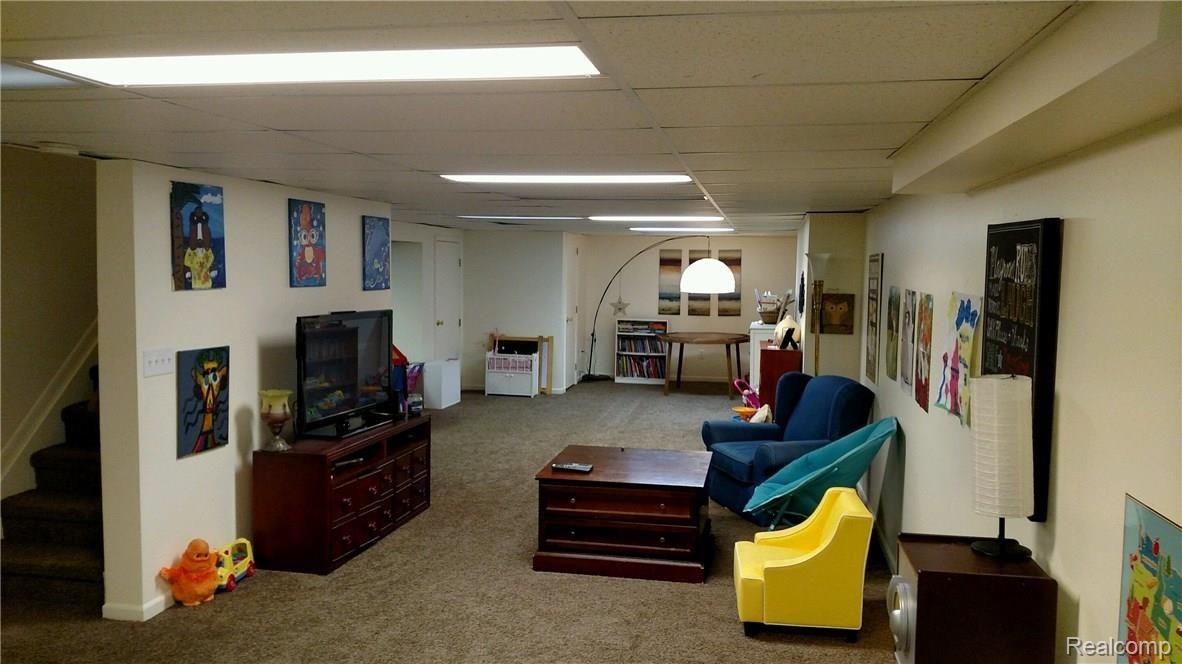 710 Rutgers Road Rochester, MI 48309 - Photo 28 of 31 Finished basement