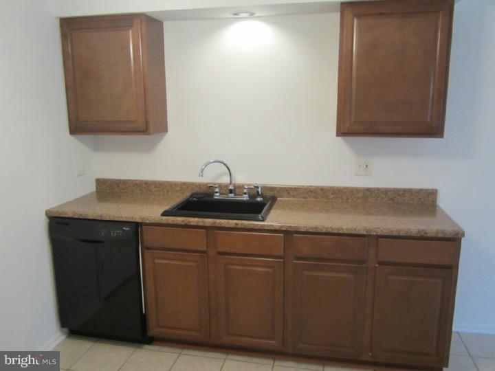 612 North Shady Retreat Road, Unit 55 Doylestown, PA 18901 - Photo 10 of 13 Bathroom