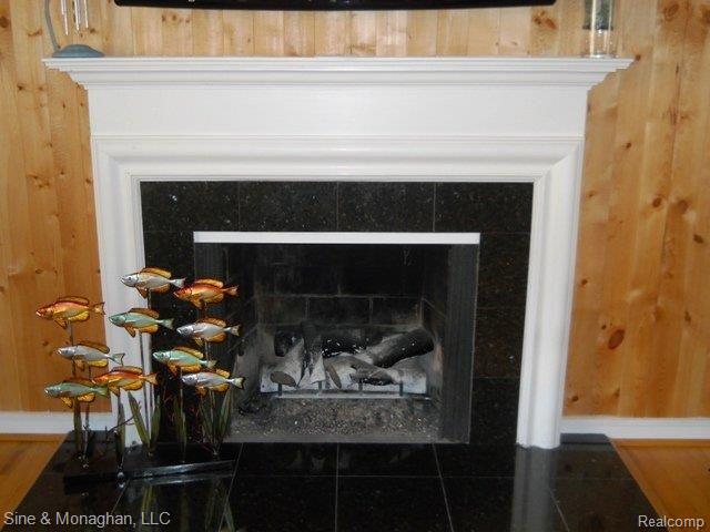 351 Kerby Road Grosse Pointe, MI 48236 - Photo 6 of 26 DSCN0030.JPG