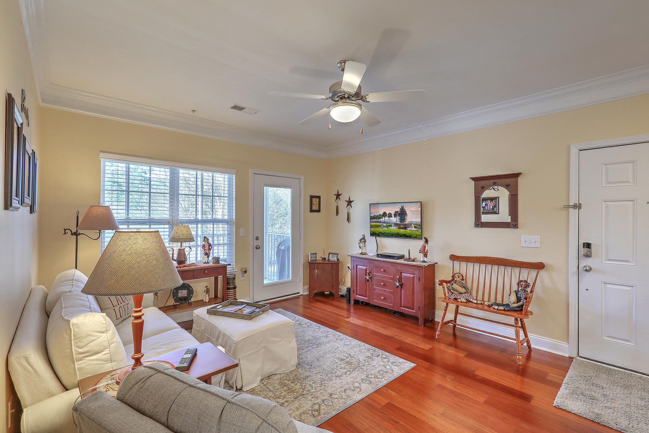1111 Basildon Road Mount Pleasant, SC 29466 - Photo 5 of 27 1R3A4735_6_7