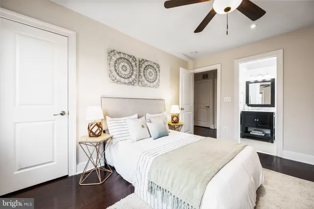 $2,895 | 1259 16th Street Northeast, Washington, DC 20002