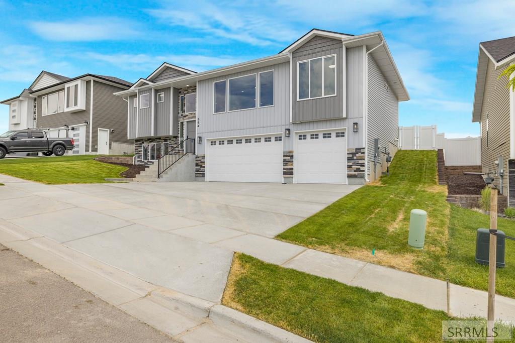 564 Vista Drive Pocatello, ID 83201 - Photo 2 of 49