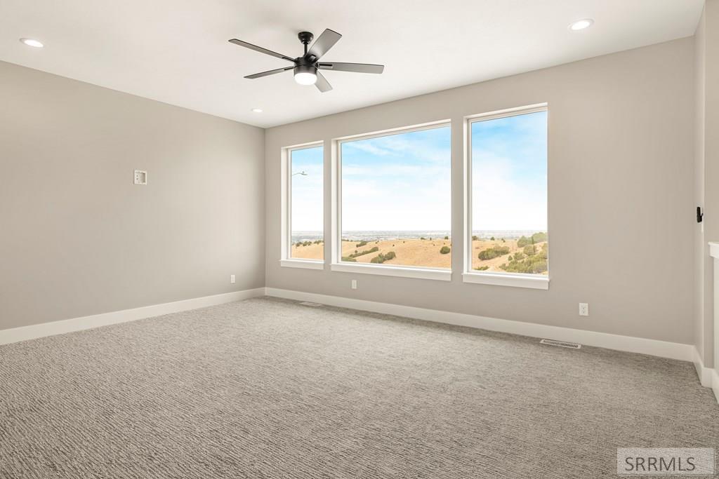 564 Vista Drive Pocatello, ID 83201 - Photo 5 of 49