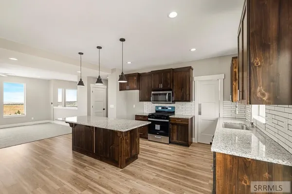 $567,500 | 564 Vista Drive, Pocatello, ID 83201