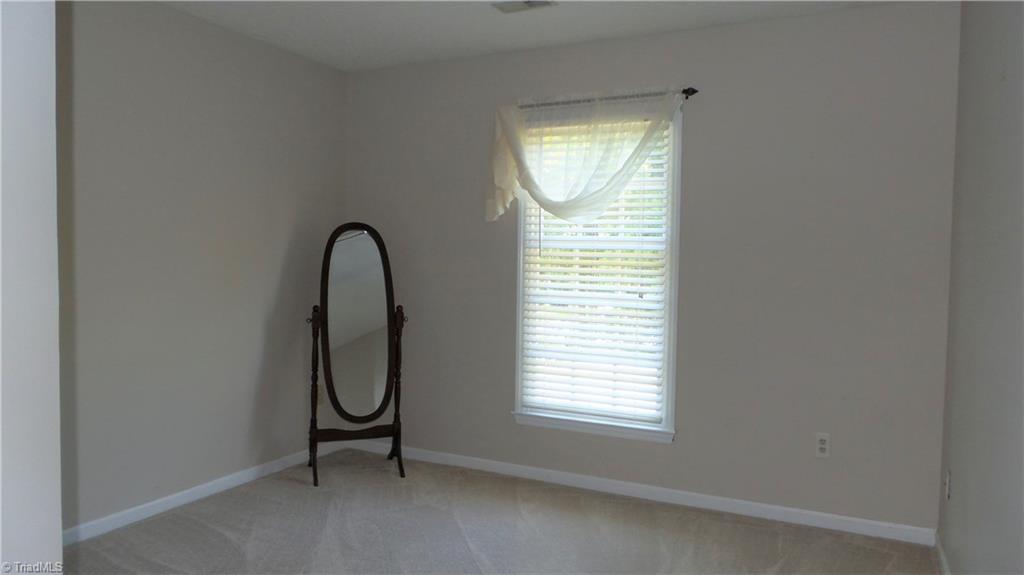 3312 Timberwolf Avenue High Point, NC 27265 - Photo 17 of 29 2nd Bedroom with new carpet.