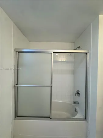 $2,850 | 7285 Southwest 90th Street, Unit D614, Miami, FL 33156