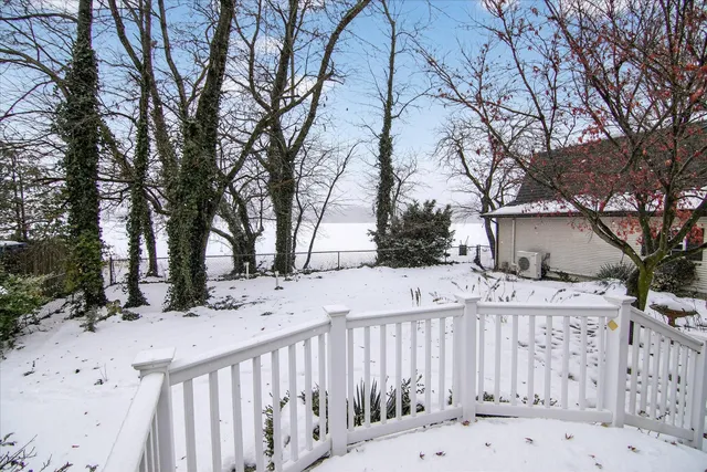 $425,000 | 289 Lyon Lake Road, Marshall, MI 49068