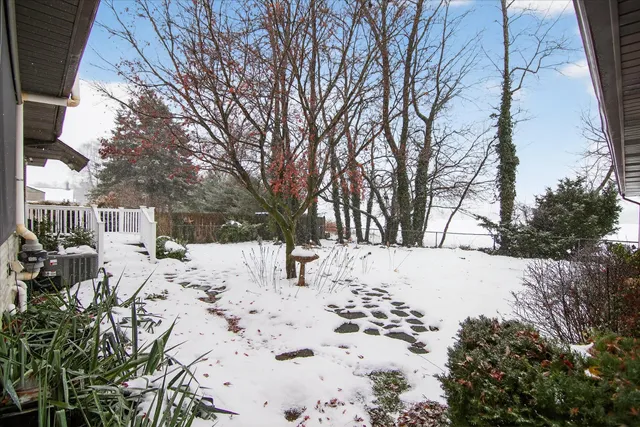 $425,000 | 289 Lyon Lake Road, Marshall, MI 49068