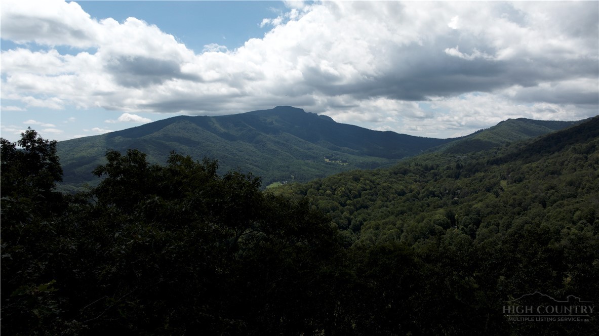 Seven Devils Nc 28604 Banner Elk, NC 28604 - Photo 12 of 15 a view of a top of a city and mountain