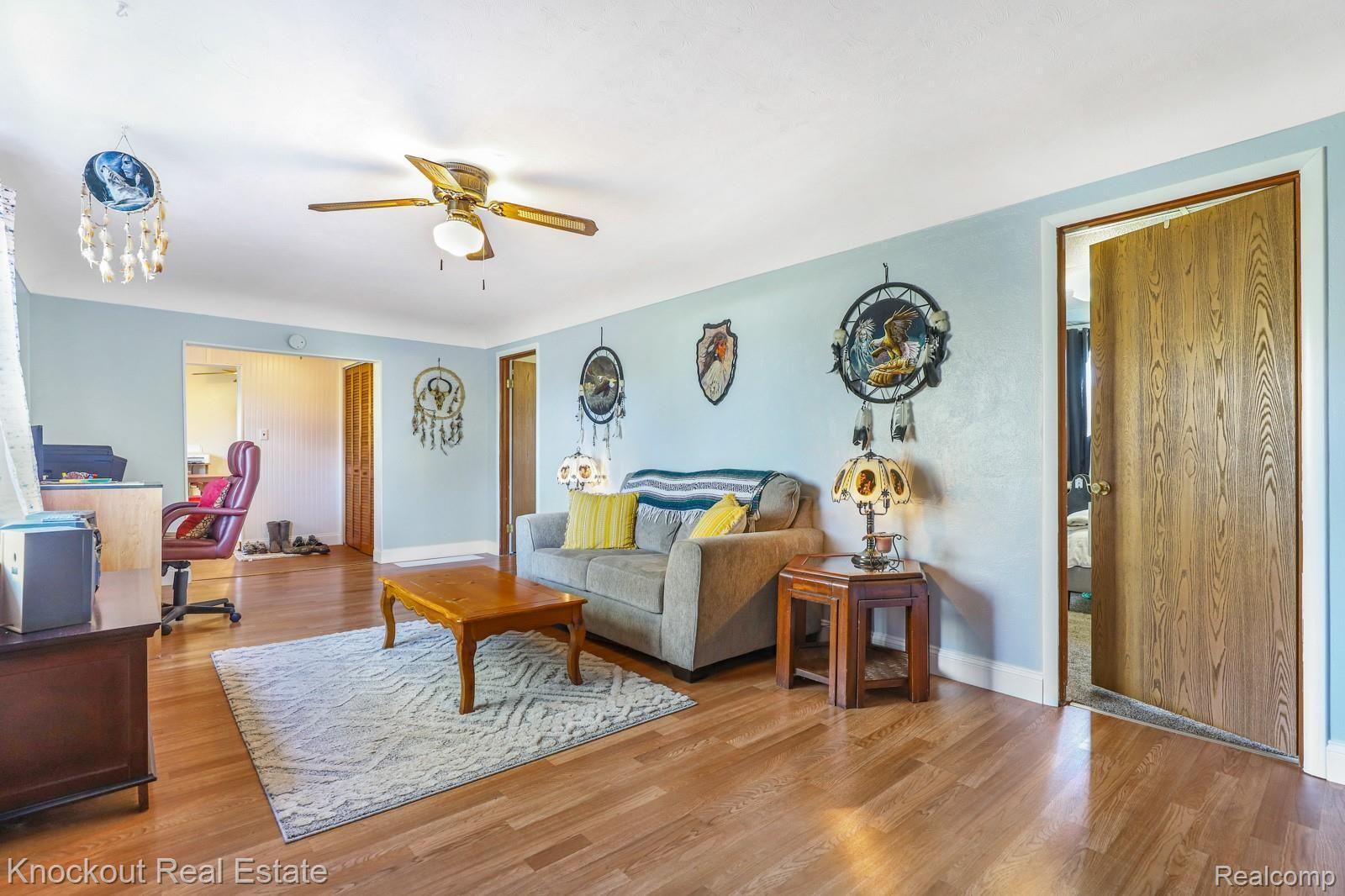 8961 Vassar Road Millington, MI 48746 - Photo 9 of 55 8961 Vassar Rd Millington-10.jpg