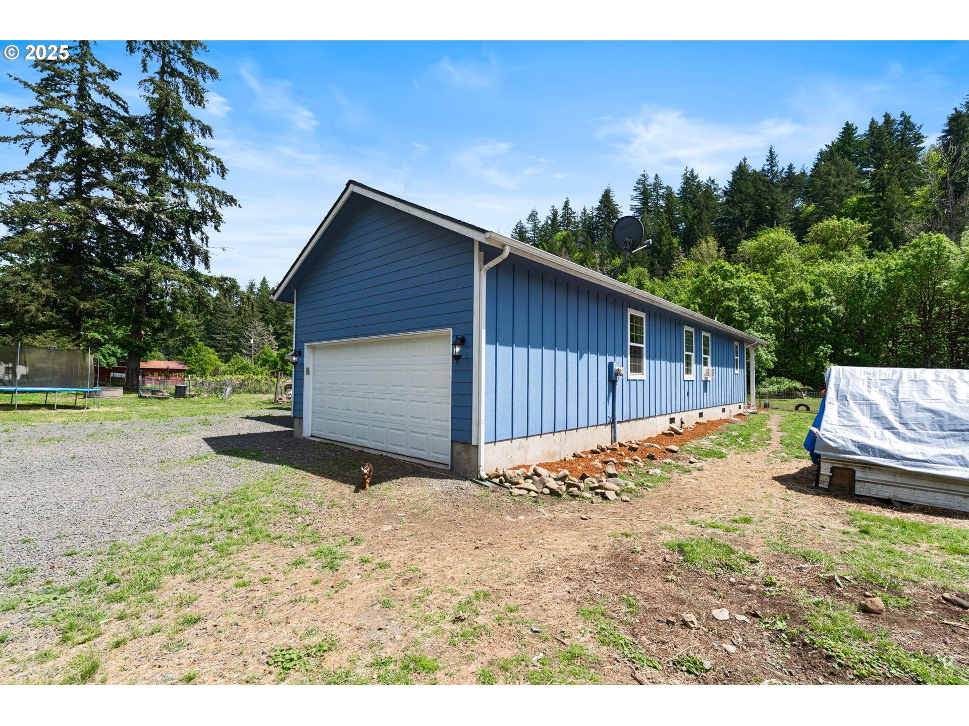 38430 Row River Road Dorena, OR 97434 - Photo 3 of 31