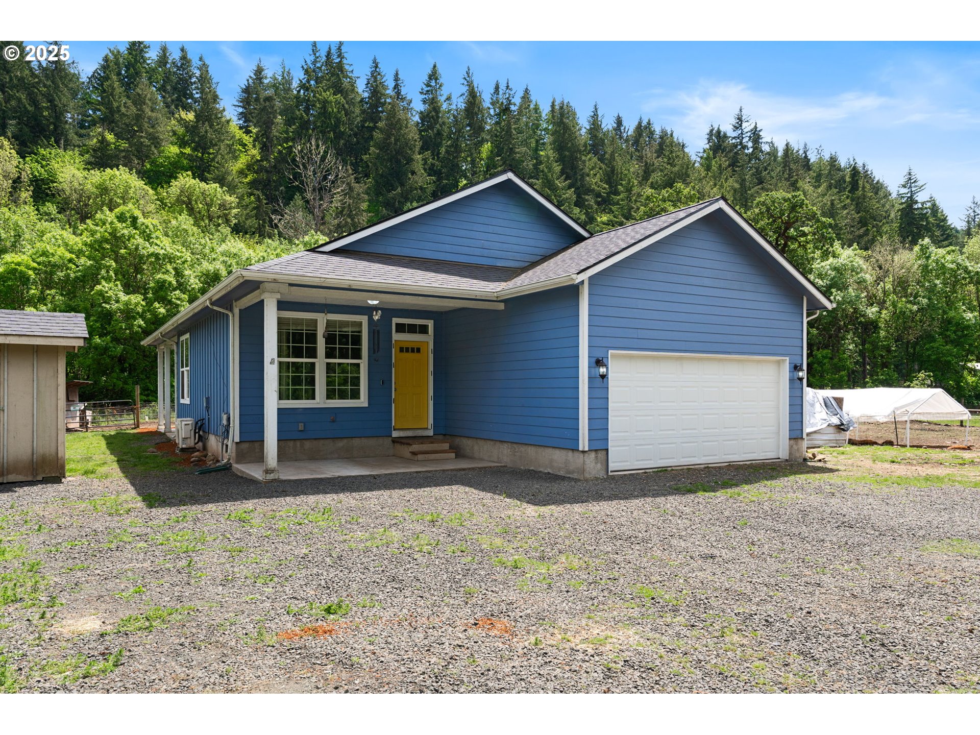 38430 Row River Road Dorena, OR 97434 - Photo 4 of 31