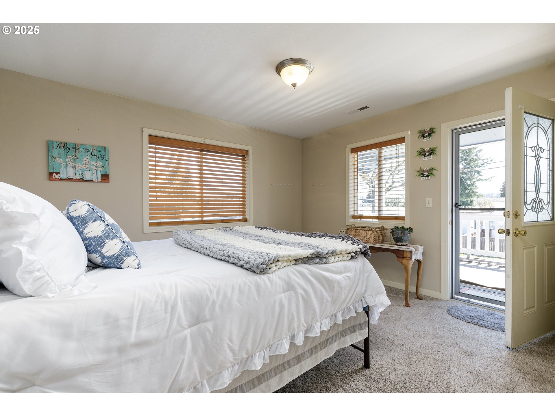 9907 Southeast Amherst Street Clackamas, OR 97015 - Photo 29 of 40 Bedroom