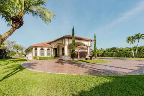 $1,425,000 | 23525 Southwest 217th Avenue, Homestead, FL 33031