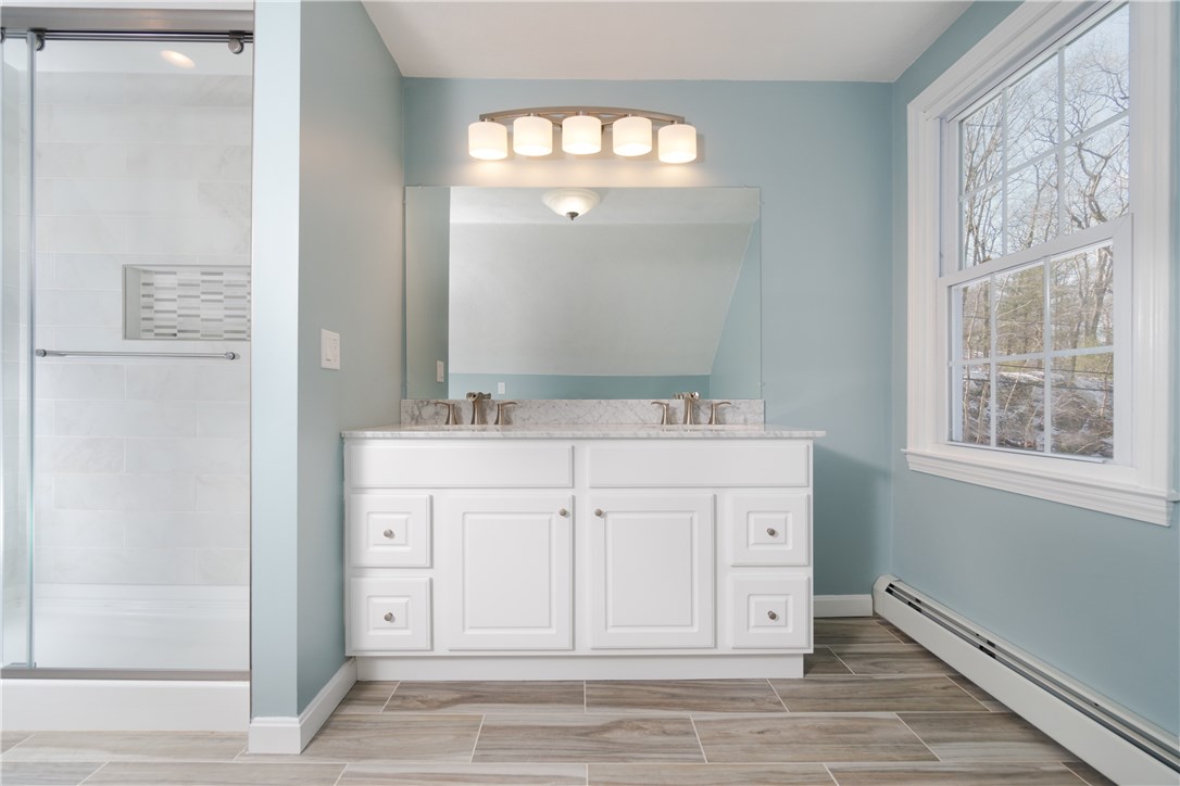 39 Cook Road Cumberland, RI 02864 - Photo 18 of 27