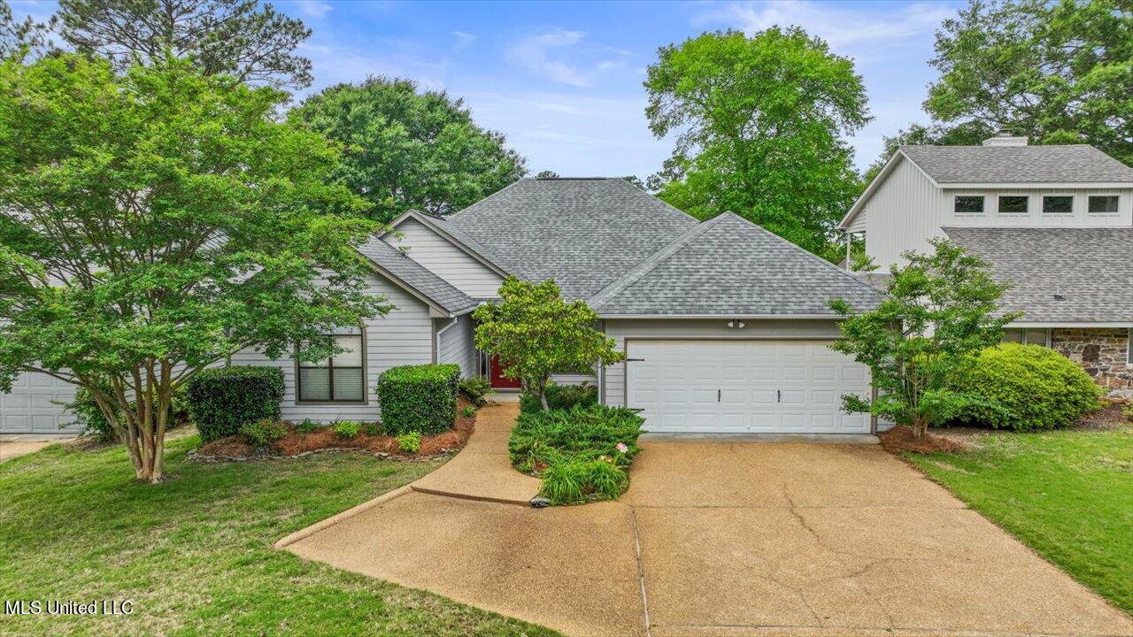 409 Spike Ridge Canton, MS 39046 - Photo 33 of 49 front