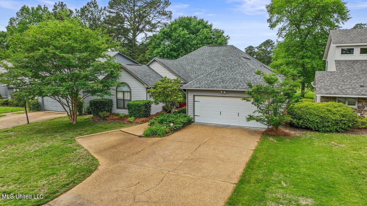 409 Spike Ridge Canton, MS 39046 - Photo 46 of 49 409 Spike Ridge (4)