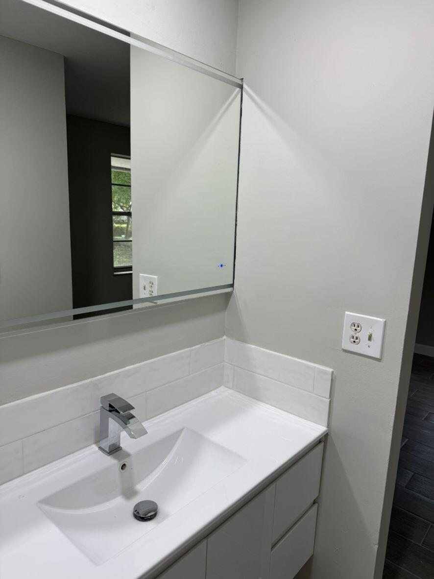 2810 Riverside Drive, Unit 2014 Coral Springs, FL 33065 - Photo 11 of 12 2ixr3lia9n_ucarecd_net_011