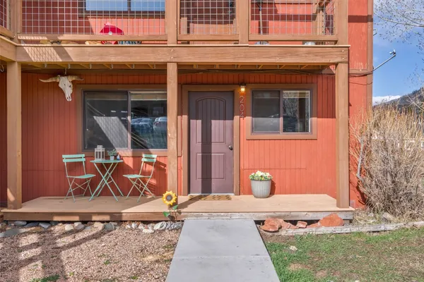 $429,000 | 23800 County Road 16, Unit 204, Oak Creek, CO 80467