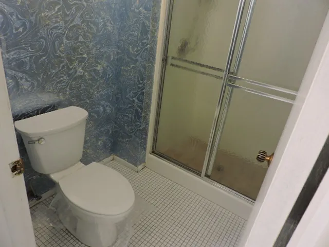 $178,500 | 10015 Beverly Drive, Unit 105, Skokie, IL 60076