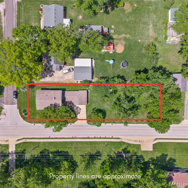 1237 Gerber Road Edwardsville, IL 62025 - Photo 4 of 38 Gallery Image 4