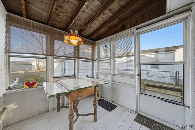 $209,900 | 238 Desmond Drive, Tonawanda, NY 14150