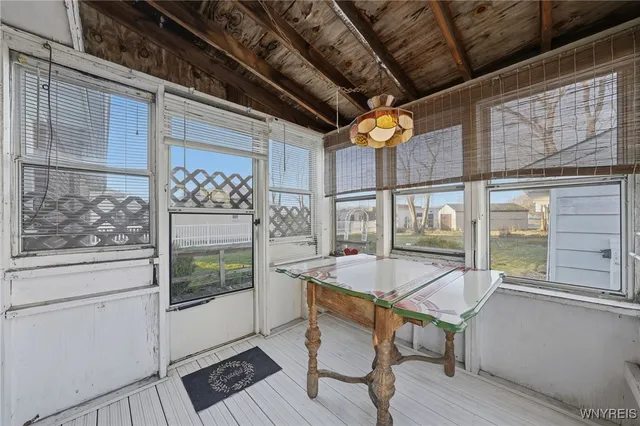 $209,900 | 238 Desmond Drive, Tonawanda, NY 14150