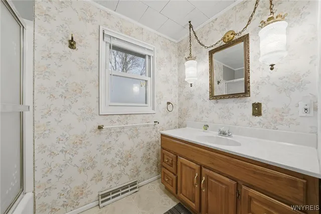 $209,900 | 238 Desmond Drive, Tonawanda, NY 14150