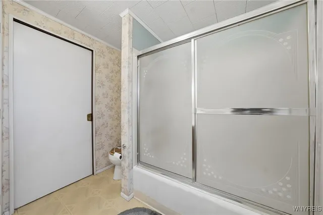 $209,900 | 238 Desmond Drive, Tonawanda, NY 14150