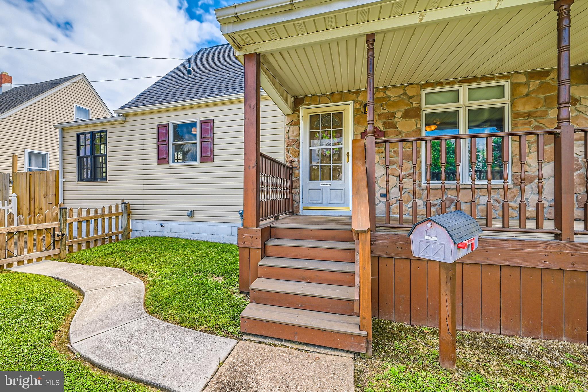 1757 Drexel Road Dundalk, MD 21222 - Photo 2 of 36 Gallery Image 2