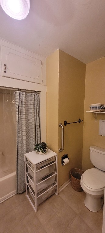 20 Connor Lane Huntsville, TX 77320 - Photo 28 of 41 a bathroom with a granite countertop sink a toilet a mirror and shower