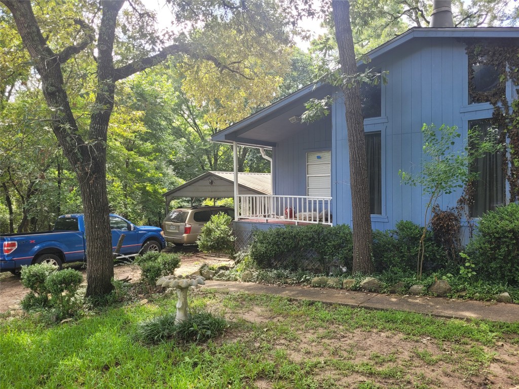 20 Connor Lane Huntsville, TX 77320 - Photo 4 of 41 a view of a house with a yard