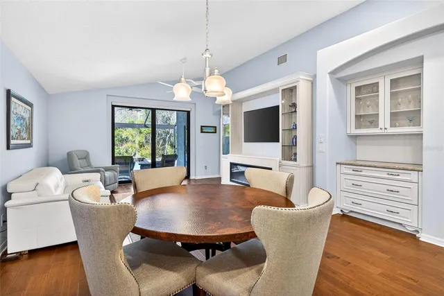 $649,999 | 19145 Cypress Green Drive, Lutz, FL 33558