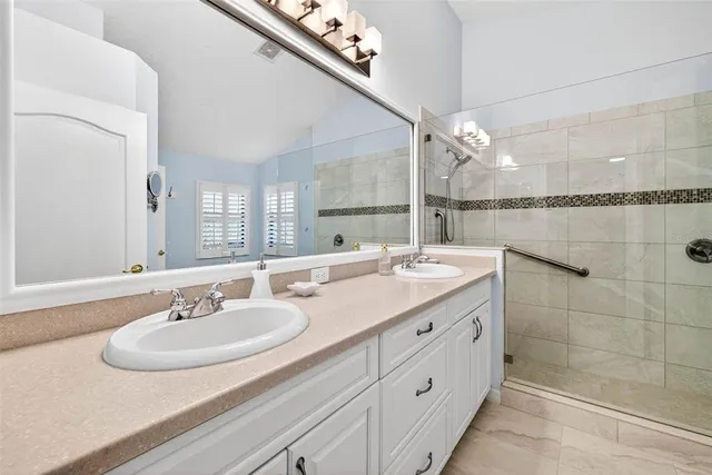 $649,999 | 19145 Cypress Green Drive, Lutz, FL 33558