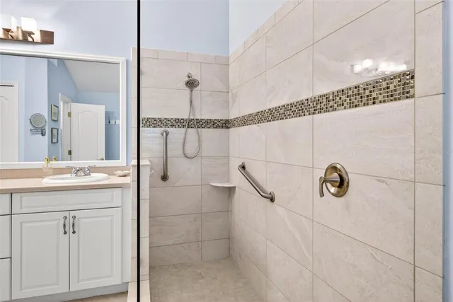 $649,999 | 19145 Cypress Green Drive, Lutz, FL 33558