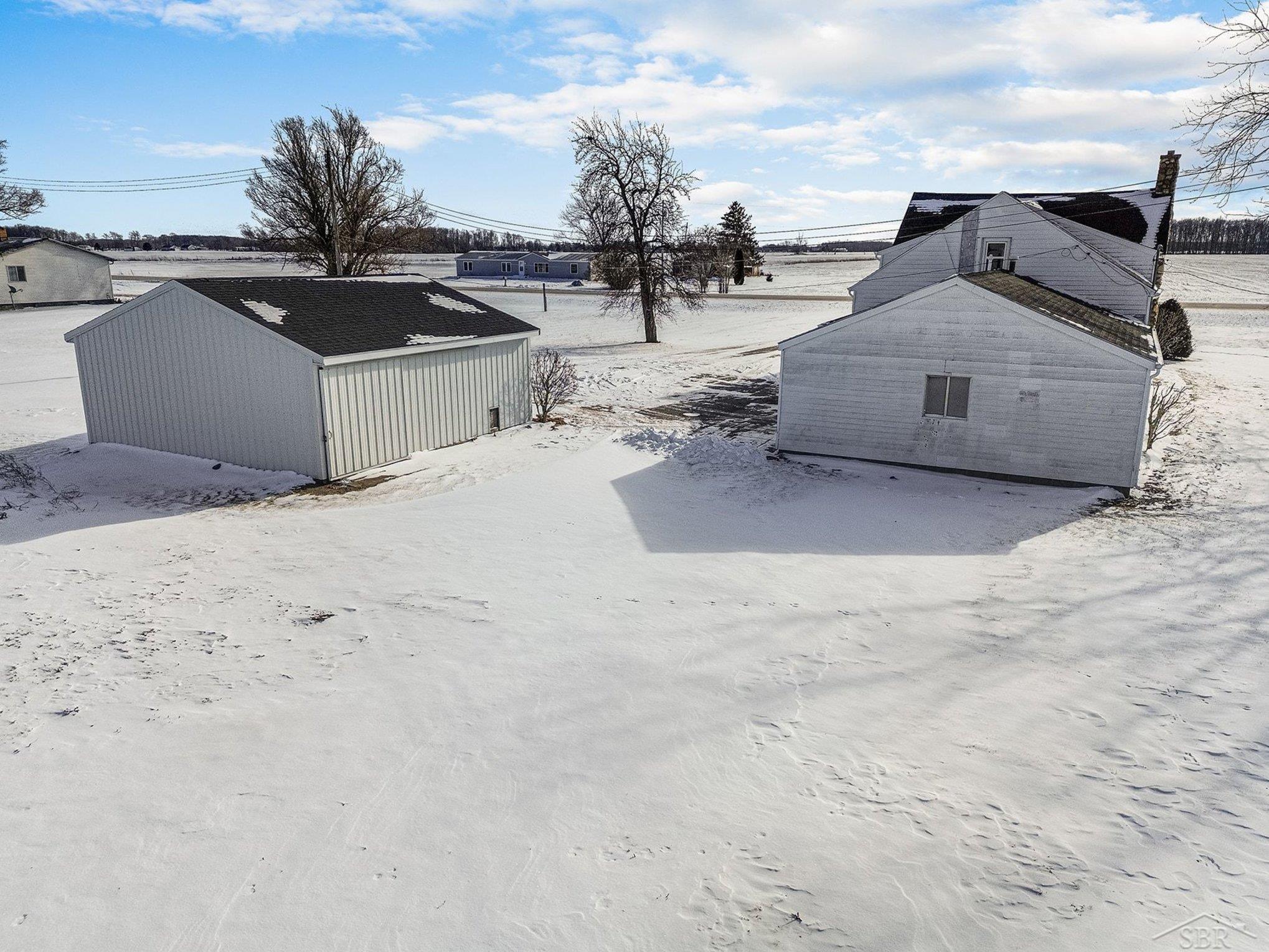4500 Peet Road Chesaning, MI 48616 - Photo 6 of 23 50198538-3a7151ee-7493-459a-978f-c58a3beb7b6a.JPG