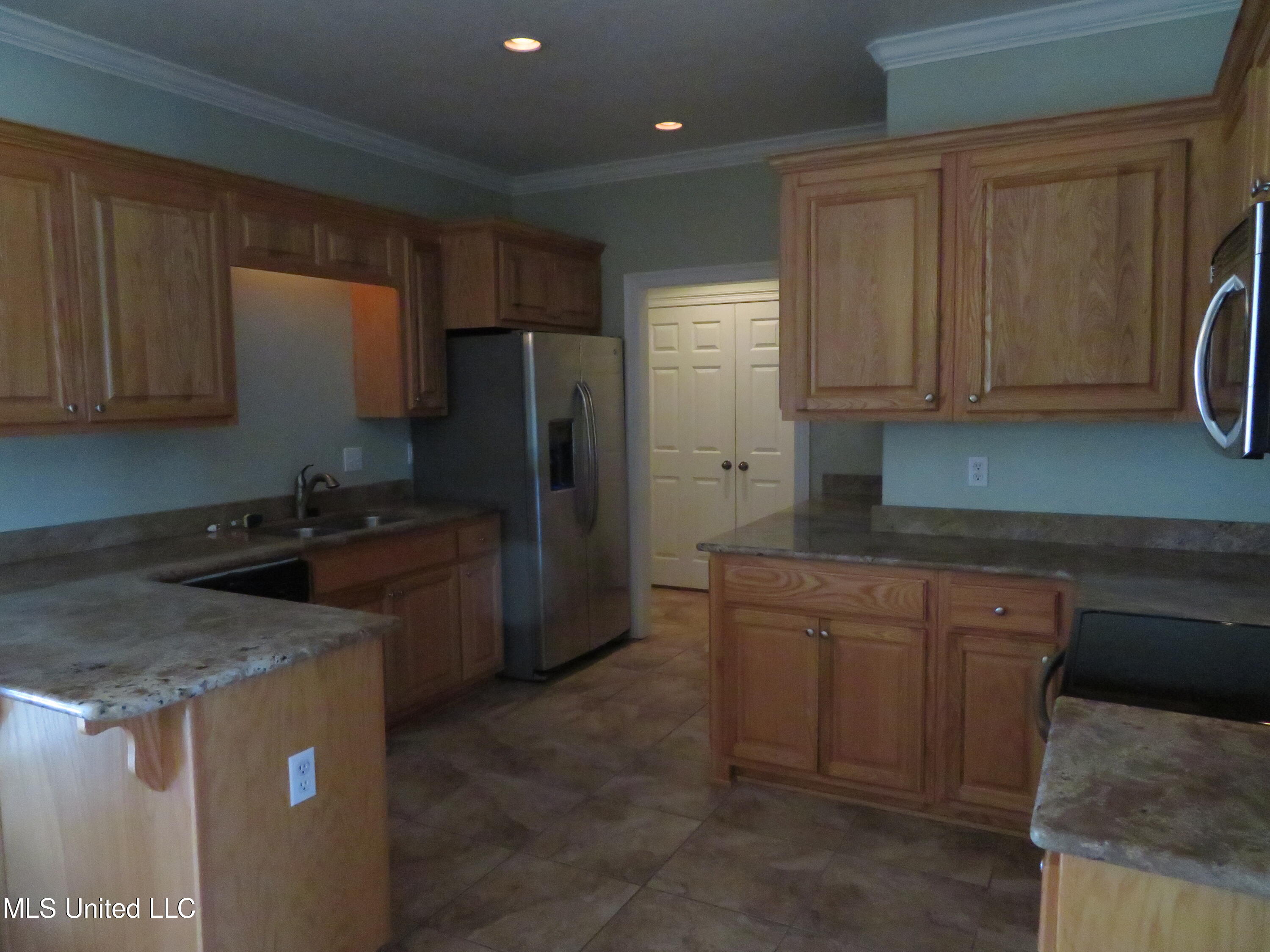 13415 John Clark Road Gulfport, MS 39503 - Photo 9 of 20 IMG_0254