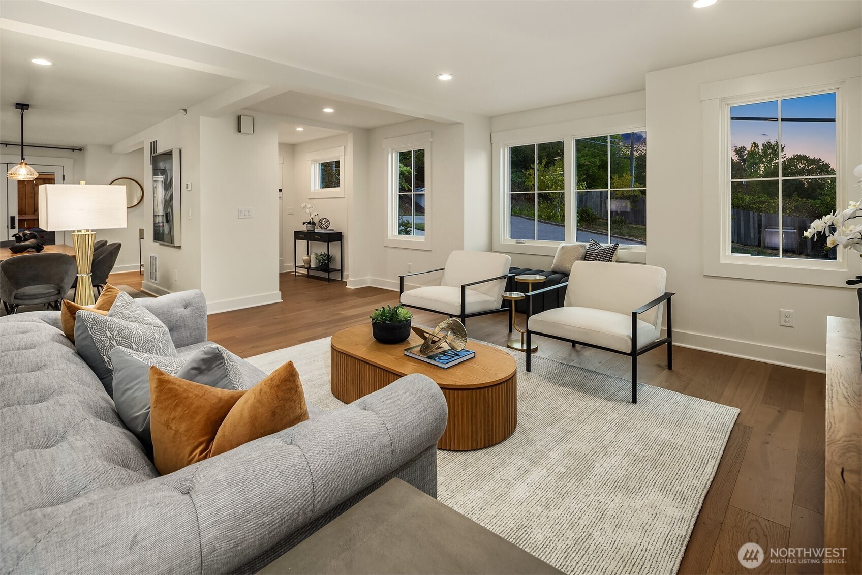 4402 Letitia Avenue South Seattle, WA 98118 - Photo 4 of 39