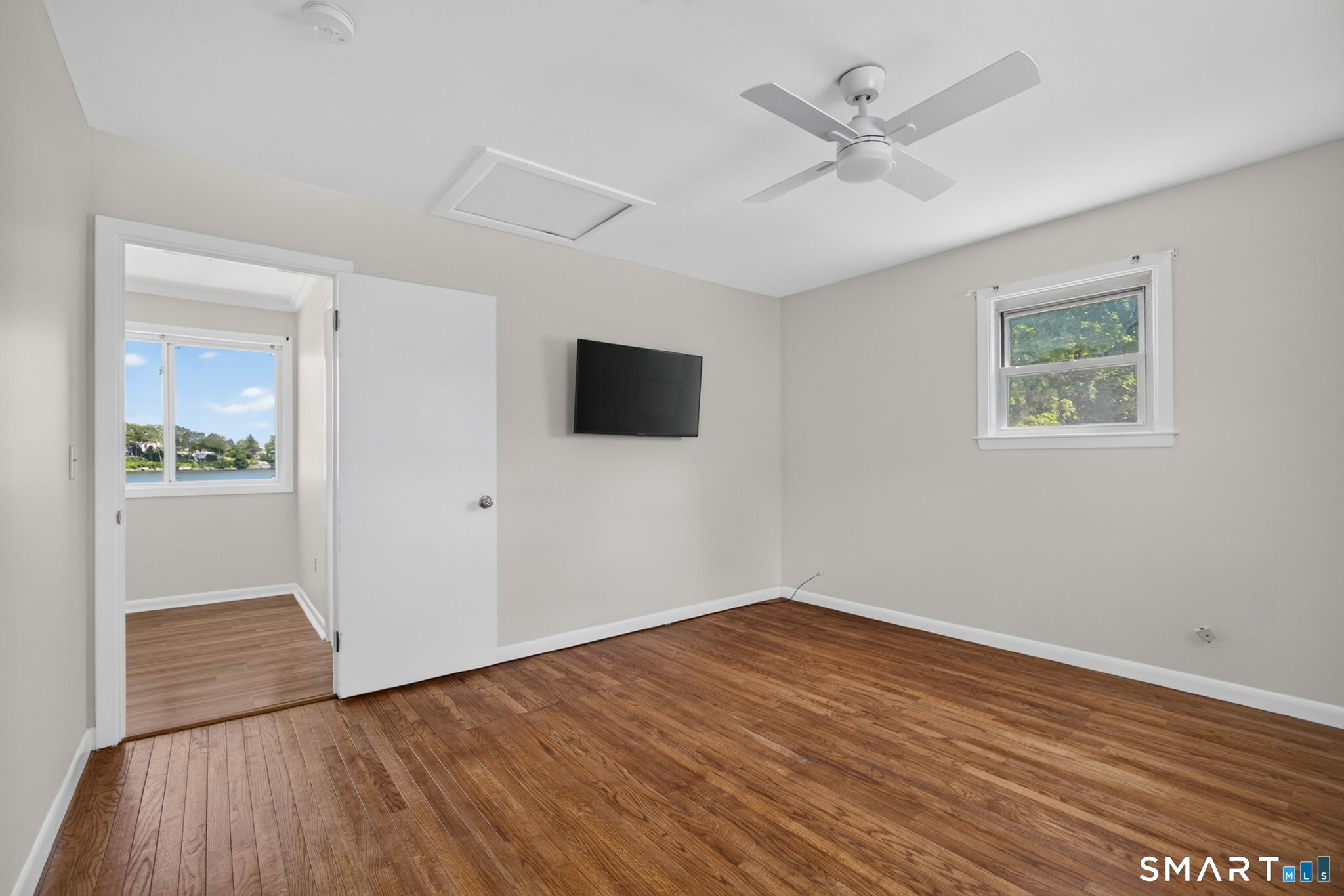 272 Elm Street, Unit UPSTAIRS Groton, CT 06340 - Photo 29 of 38