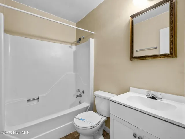 $1,150 | 125 Village Circle, Jacksonville, NC 28546