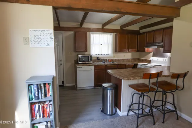 $1,200 | 125 Village Circle, Jacksonville, NC 28546