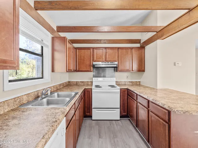 $1,150 | 125 Village Circle, Jacksonville, NC 28546